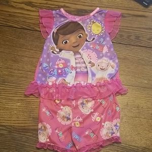 Doc Mcstuffins pajama set
